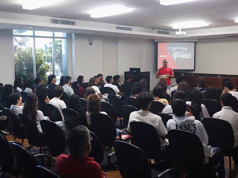 Imagem relacionada à notícia: Instituto Portonave inicia 3ª edição do Embarca Aí em Navegantes